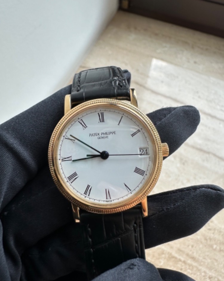 Часы Patek Philippe ‘Clous de Paris Calatrava ref. 3802/200