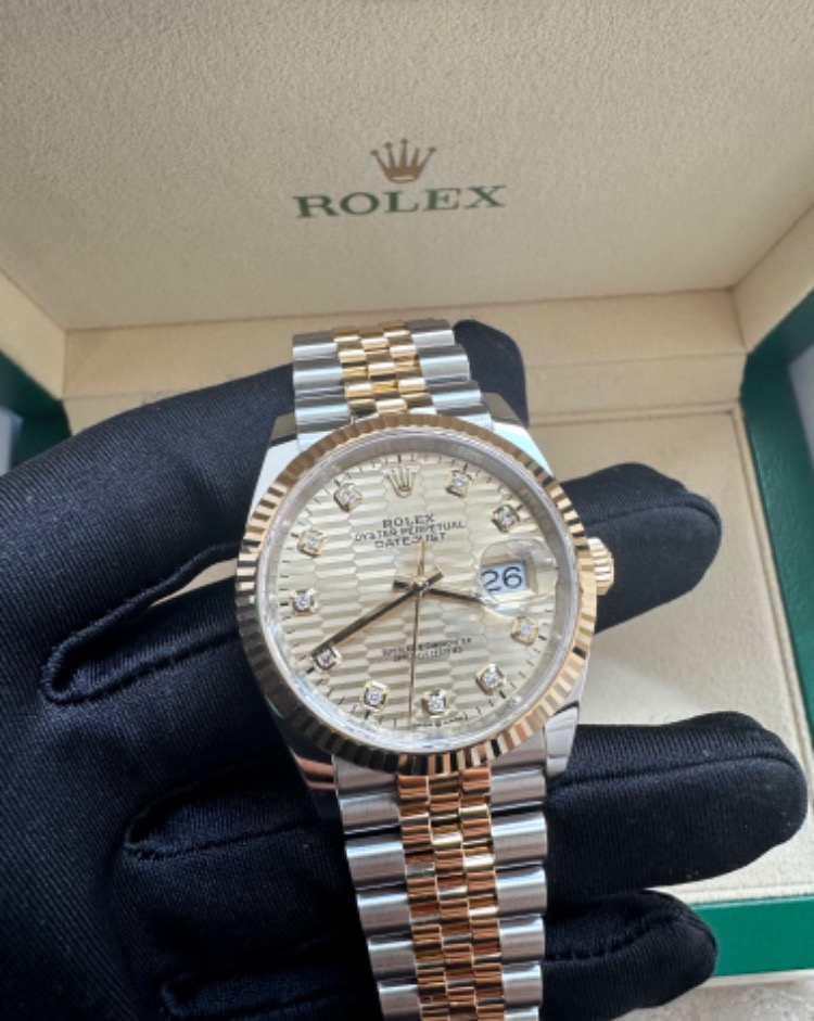 Часы Rolex Datejust 36mm Steel and Yellow Gold 126233-0015