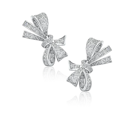 Серьги Graff Tilda’s Bow Classic Diamond Stud Earrings RGE1149